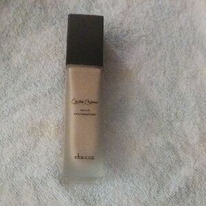 Doucce Cream Foundation Liquid Makeup